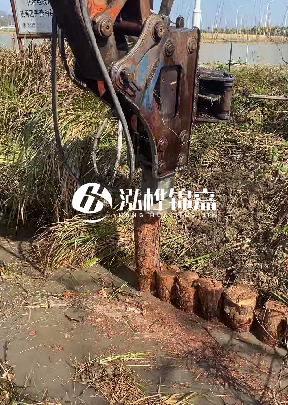 松木樁施工雙排支護(hù)樁和單排支護(hù)樁的區(qū)別？什么時(shí)候采用雙排？
